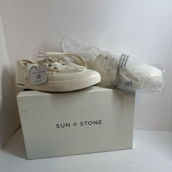 Sun + Stone Women Archiee‎ Cream Sneakers New  30% recycled materials Size 7.5 M - Picture 1 of 5
